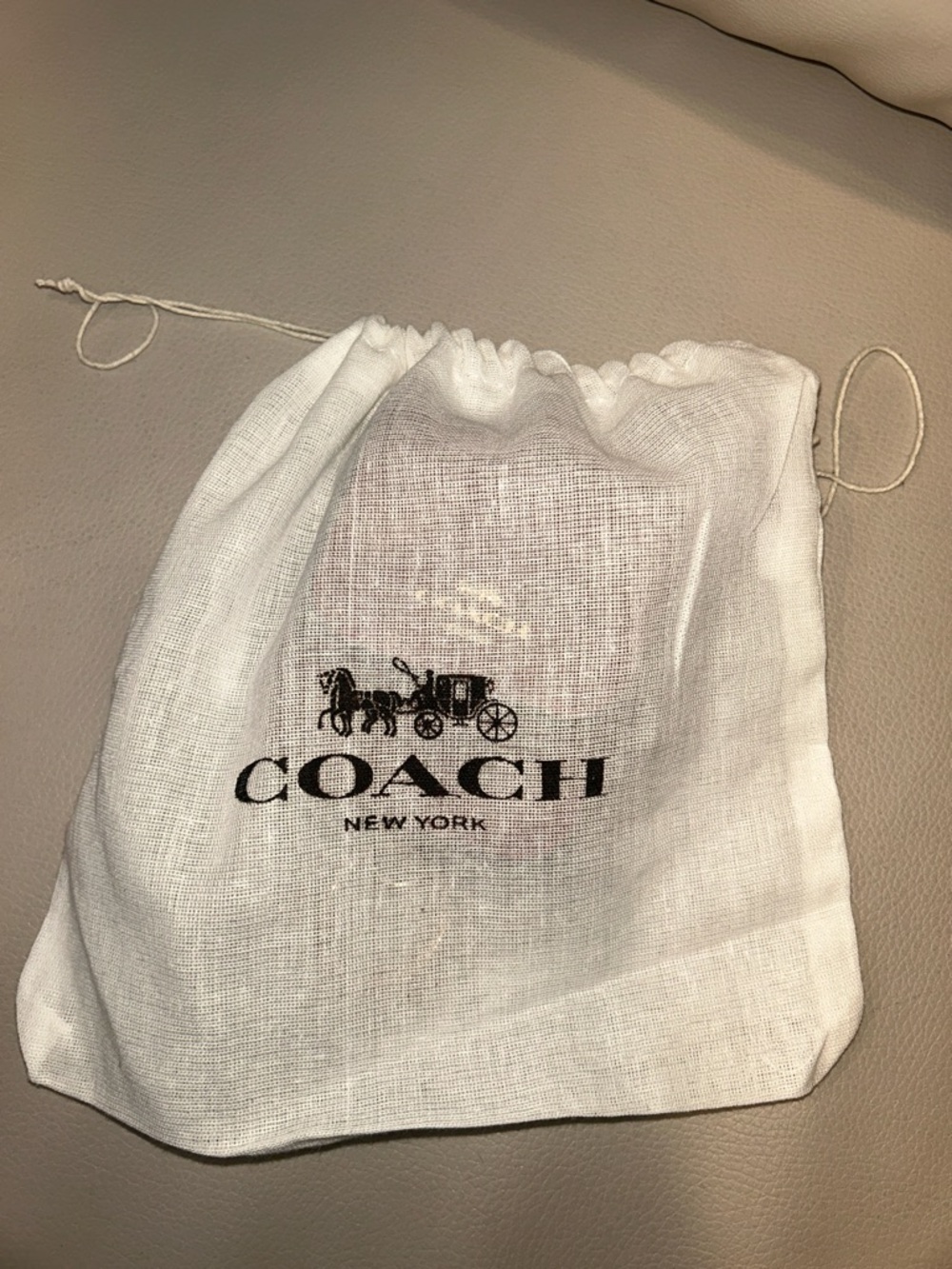 Coach Red Signature Leather Key Pouch with Gold Hardware - Picture 12 of 12